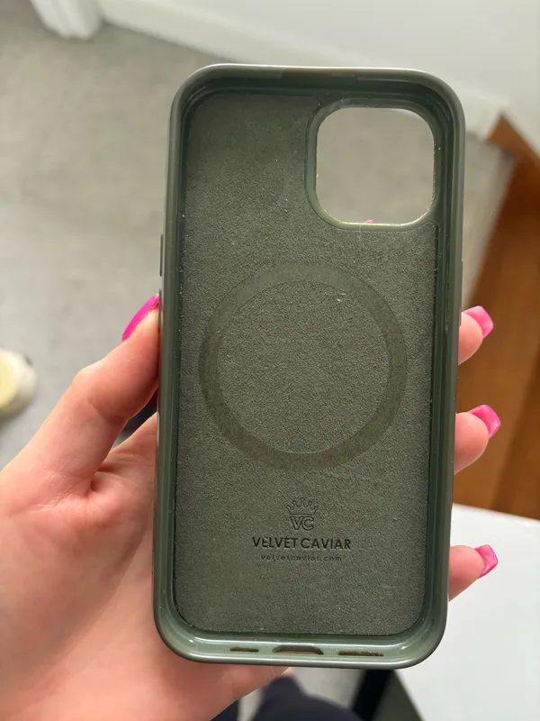 Velvet Caviar iPhone 15 Case  - Image 5