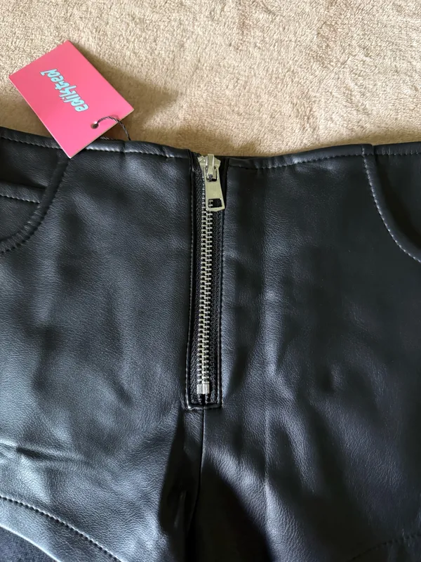 Edikted Mini Shorts - Image 3