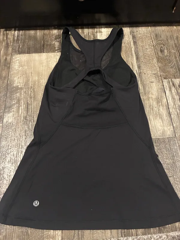 Lululemon Mesh Tank Top Black - Image 2