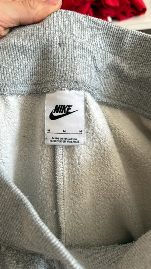 Nike Wide-Leg Sweatpants - Image 3