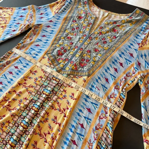 Soft Surroundings Fifi embroidered tunic top, 3/4 bell sleeve, sz M - Image 7