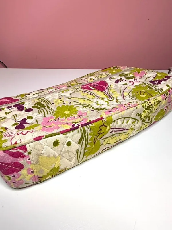 Vera Bradley Knot Just a Clutch Shoulder Bag in Make Me Blush Pattern - Image 9