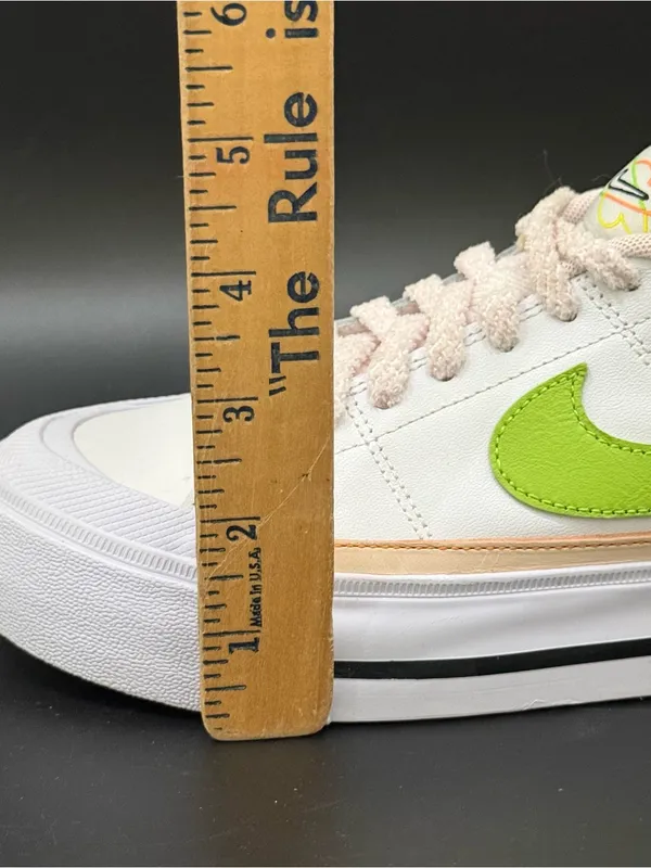 NIKE Women’s Court Legacy Lift Size 6 - Image 15
