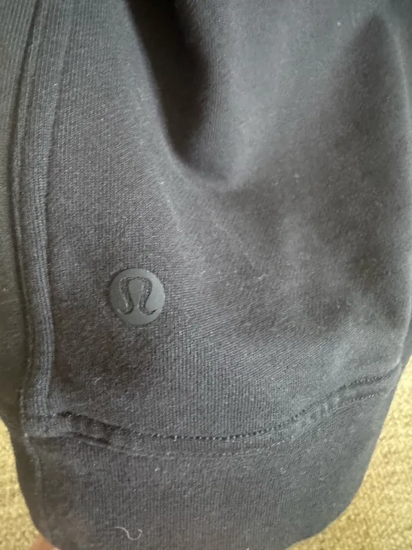 Lululemon Crewneck Sweatshirt - Image 3