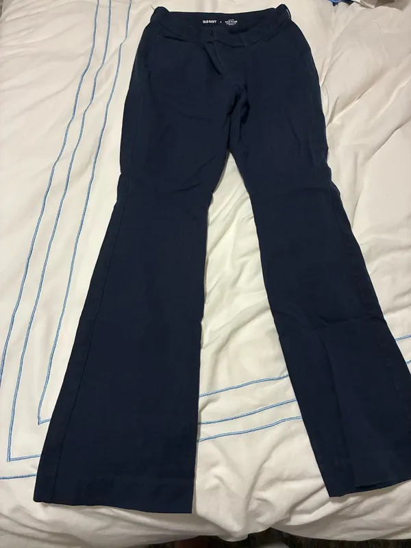Old Navy Pixie Flare Pants navy  - Image 3