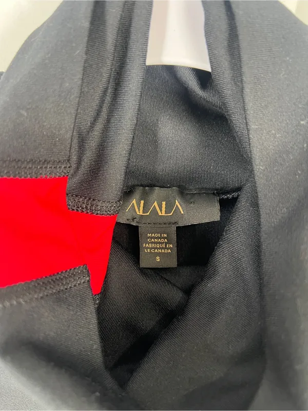 ALALA Race Turtleneck Top Black Red Mesh Thumbhole Athletic Top Size S - Image 3