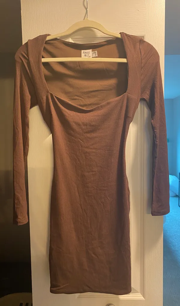 Brown Long Sleeve Dress - Image 4