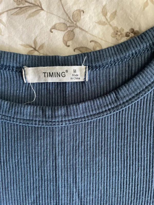 Soft blue Tee Size M - Image 3