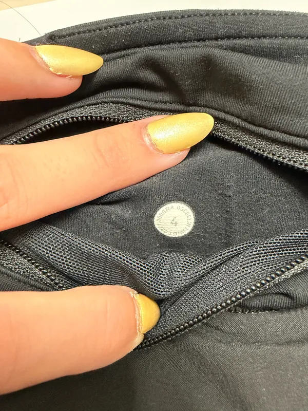 Lululemon Shorts Speed Up - Image 3