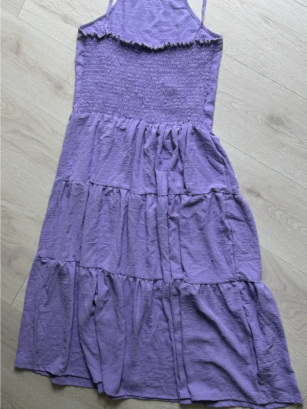 Senina, Lilac Tiered Linen blend Maxi Dress with Spaghetti Straps - Image 2