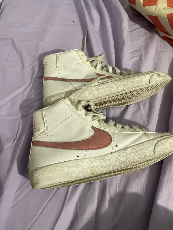 Nike Blazer Mid - Image 2