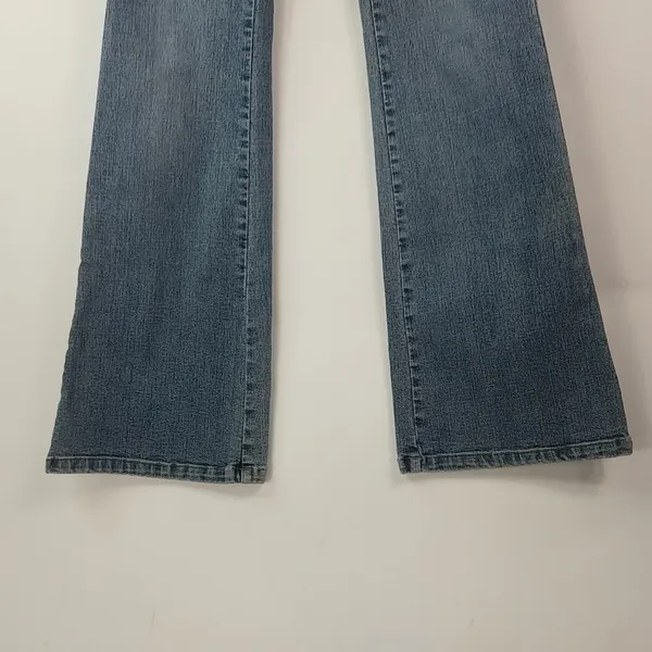 Denim Rock 5 28x30 Y2K Low Rise Medium Wash Flare Jeans - Image 6
