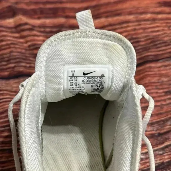 Nike Air Max Size 8​ - Image 6