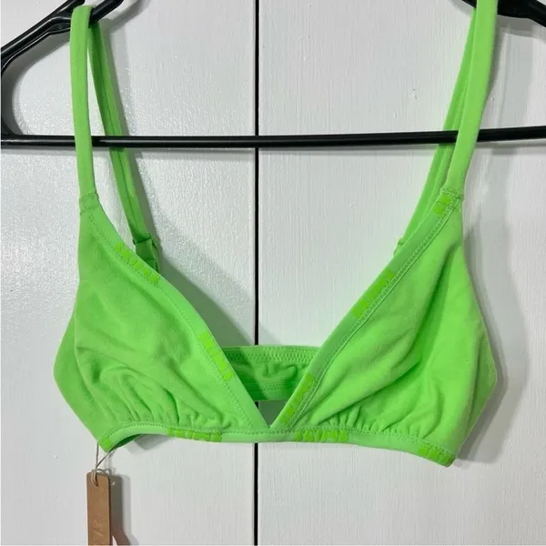 SKIMS bra NWT (B17) NEON GREEN XXS MINI TRIANGLE COTTON LOGO - Image 2