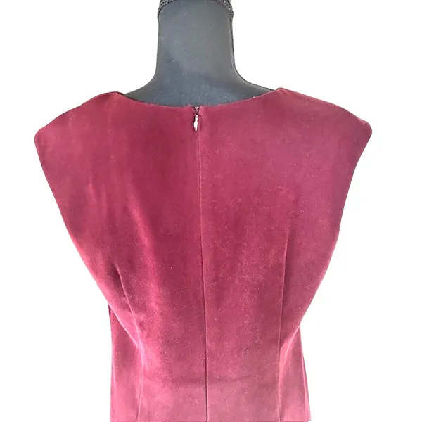 Women's Maroon Faux Velvet V-neck Sleeveless Holiday Dress, size 10 - Image 5