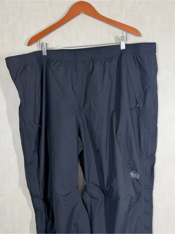 REI Co-op Women’s Peak2.5L Rainier Shell Pants Waterproof Hiking Black 3XL Short - Image 5