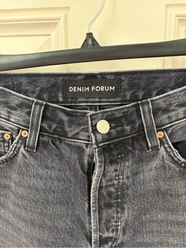 Aritzia Denim Forum '90s Joni Lo-Rise Loose in Black Licorice Size 27 - Image 3