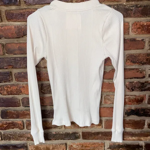 Aerie Road Trip Cream Ribbed Knit Long Sleeve Henley Top Women's Size Small - Image 6