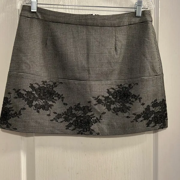 ZARA‎ Trafaluc Collection Plaid Lace Trim Mini Skirt Women Size L - Image 3