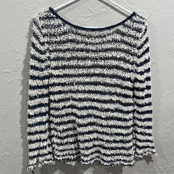Free People stripe shag sweater size medium - Image 5