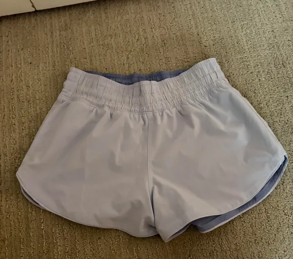 Reversible Lululemon Shorts - Image 4