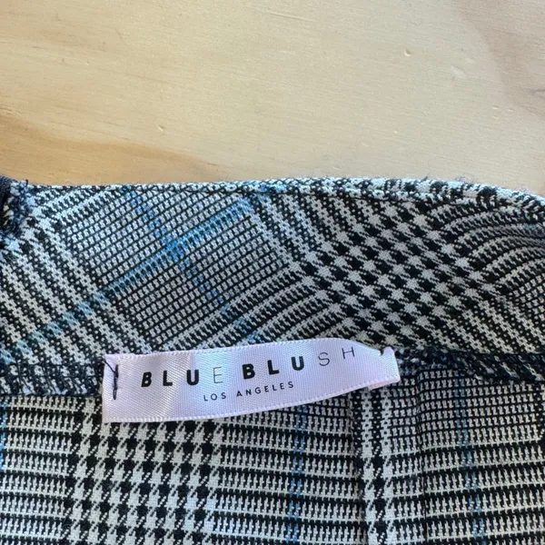 Blue Blush Los Angeles Glen Plaid Mini Skirt Black Tan Blue Large Academia - Image 5