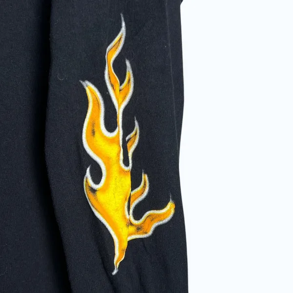 Billie Eilish 2019 World Tour Long Sleeve Shirt Mens M Black Flame Car Merch - Image 6