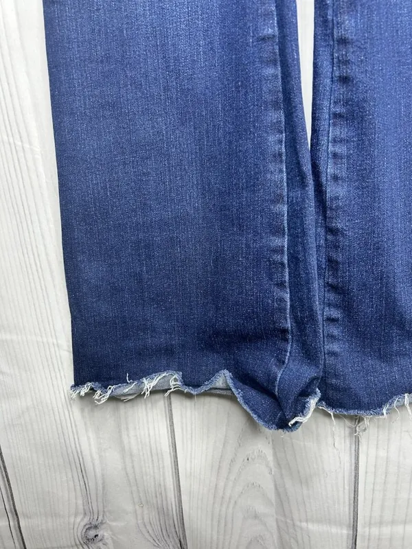 Spanx Flared Denim Jeans Raw Edge Hem Rise Sz XL (34x30) 20327R - Image 4