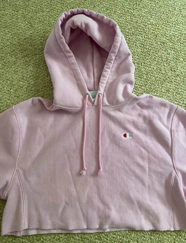 Champion Cropped Light Pink Hoodie - Image 2