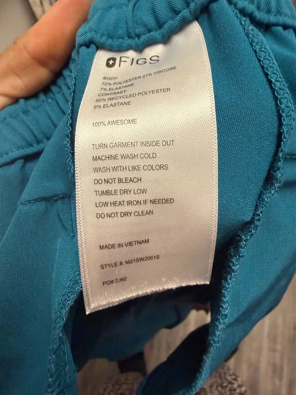 Womens Figs sz L/S Scrub Pants - Image 5