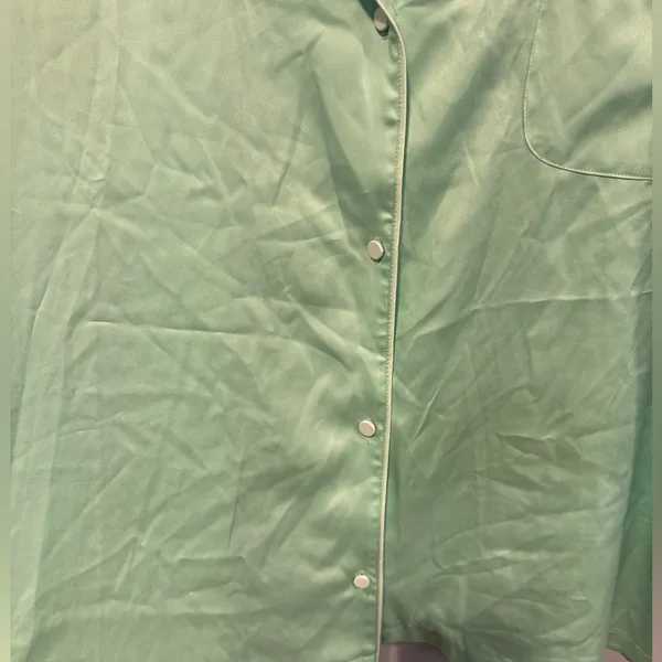 Victorias Secret Pajama Top Mint Green Button‎ Down Long Sleeve XL - Image 2