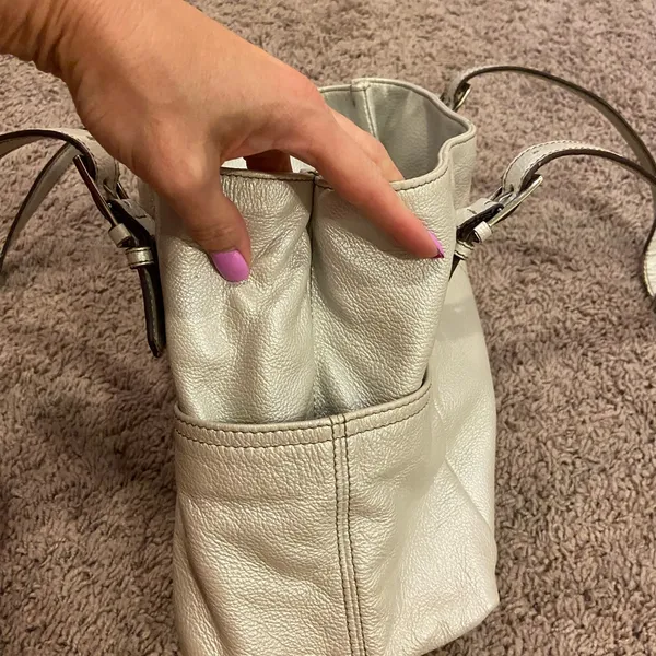 Tignanello Purse in silver - Image 6
