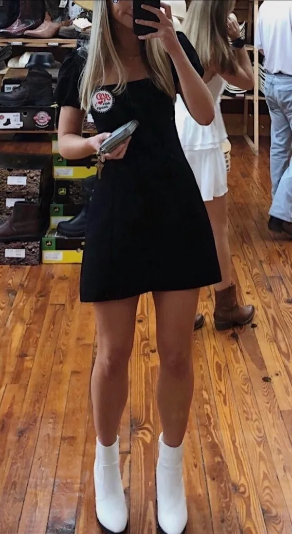 Black Dress - Image 2
