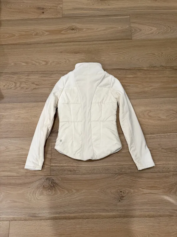 Lululemon jacket - Image 3