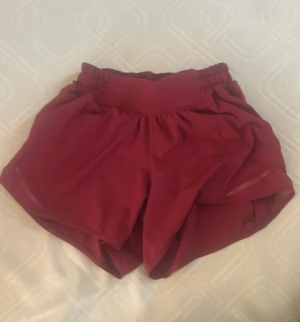 Lululemon Hotty Hot Shorts 4” - Image 3