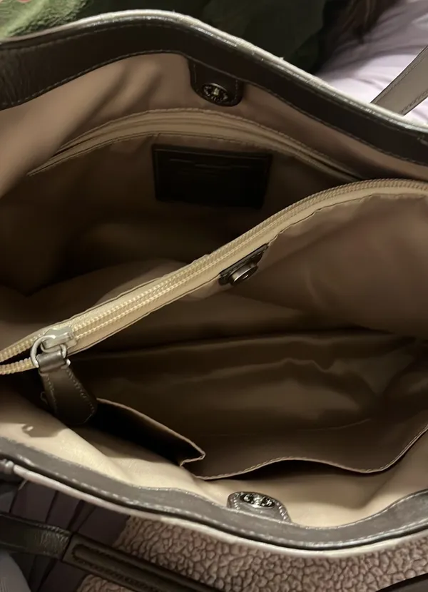 Coach Handbag - Image 5