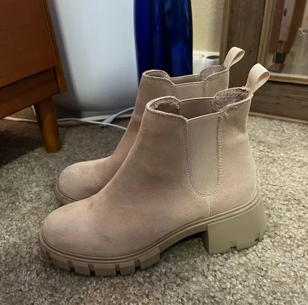 Chelsea Boots / Booties - Image 3