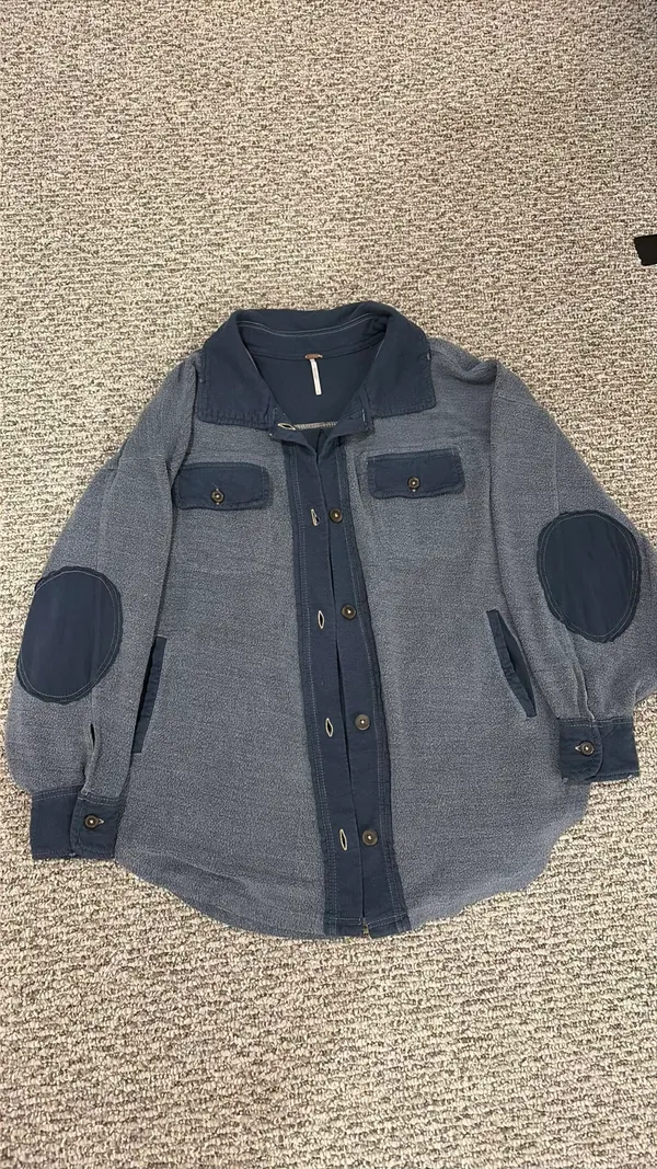 Free People Ruby Shirt Jacket Oversized - Image 2