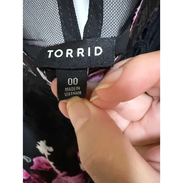Torrid Peplum Chiffon Clip Dot Crochet Top 00 M/L 10 Black Floral - Image 10