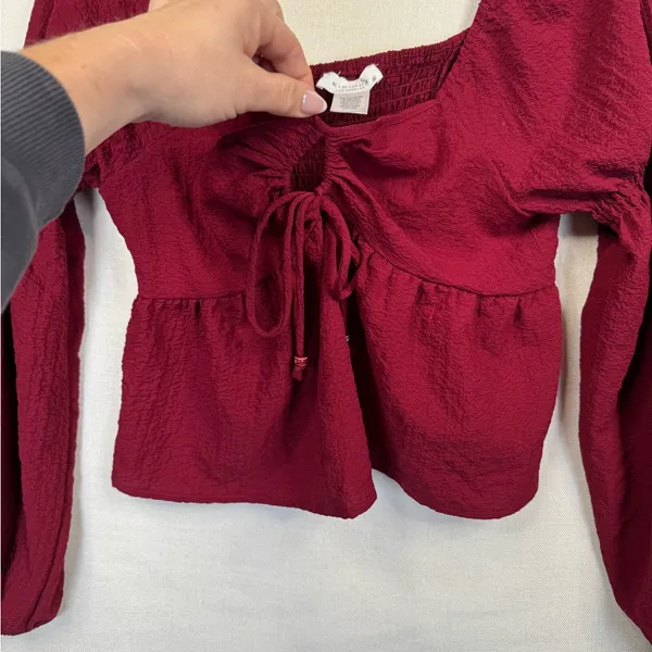 Kirious Los Angeles Blouse Womens Small Burgundy Tie-Front Peplum Long - Image 3