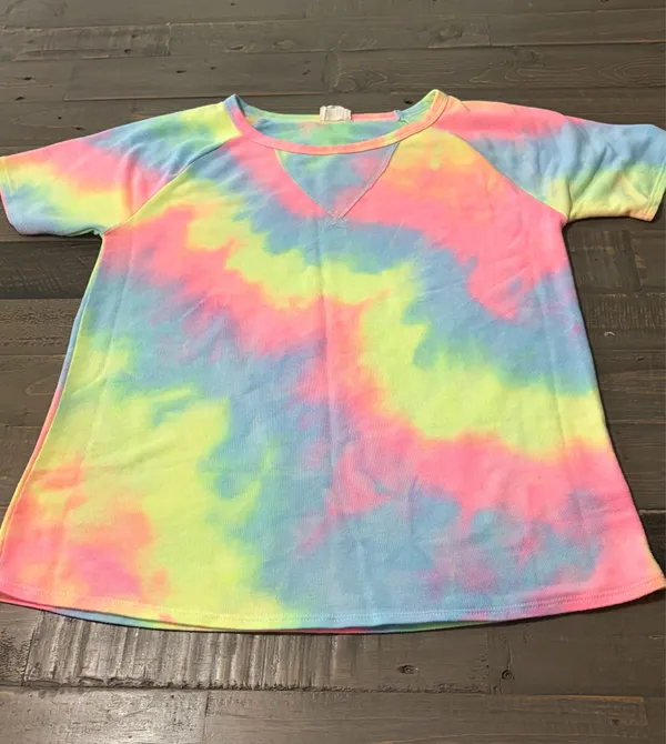 BIBI Women’s Small Tie Dye Two Piece Lounge Set Top & Shorts - Image 5