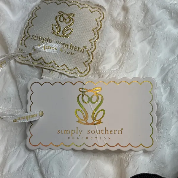 Simply Southern White Seersucker Pajama Set Short Sleeve Black Trim‎ Small NWT - Image 15