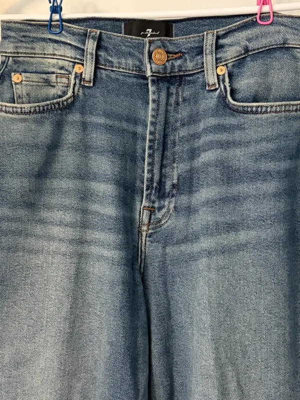 7 for All Mankind ultra high rise jo wide leg jeans size 25 wash sea level - Image 5