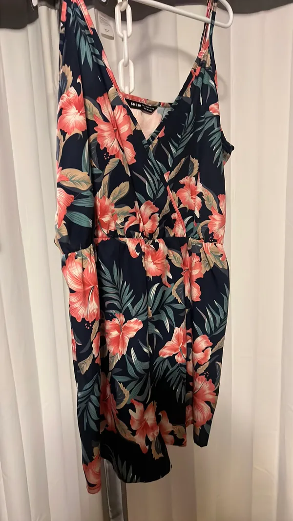 Women’s romper Multiple Size L - Image 2