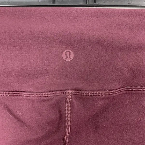 Lululemon Maroon 7/8‎ High Rise Leggings 6 Athleisure Workout Yoga - Image 7