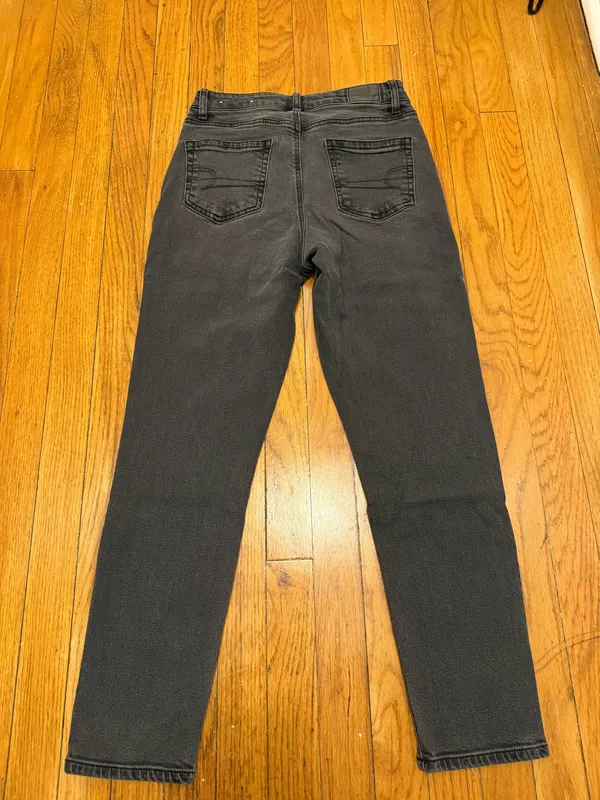 Black American Eagle Straight Mom Jeans - Image 2