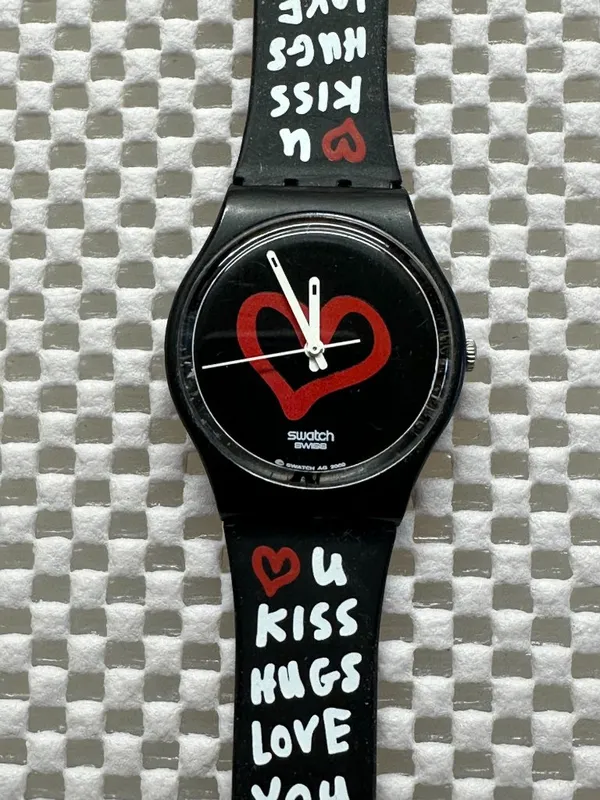 Swatch Watch Love Seconds GB246 Classic 2010 - Image 2