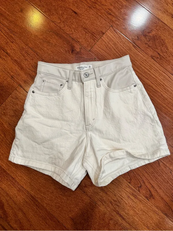 A&F The Dad High Rise Vegan Leather & Jean Shorts Size 26 - Image 3