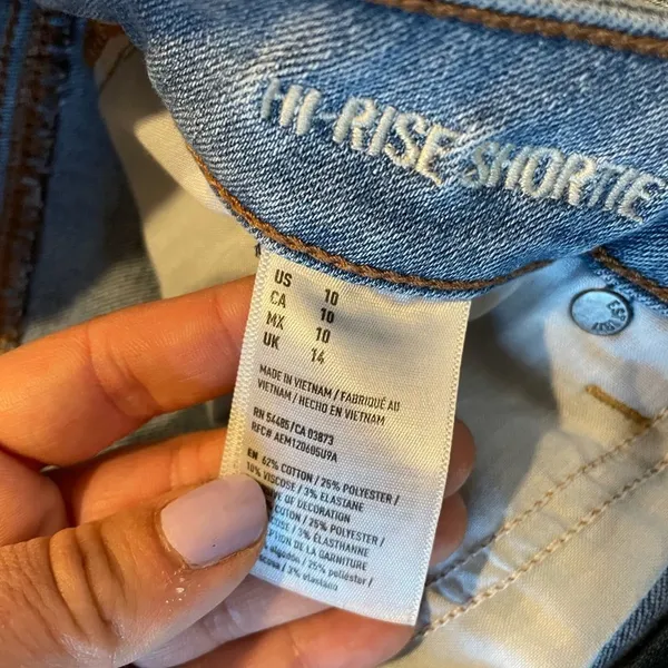 American eagle high rise shortie size 10 - Image 4