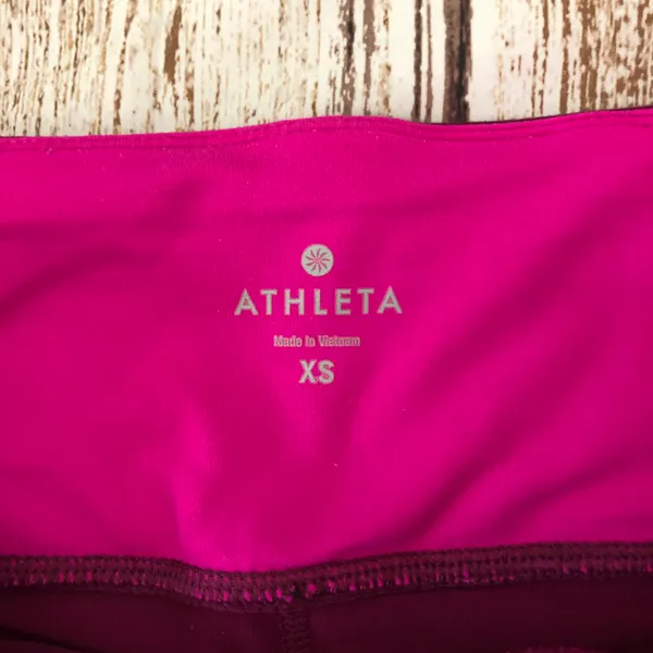 Athleta Raspberry Athletic Skirt Size XS - Image 5